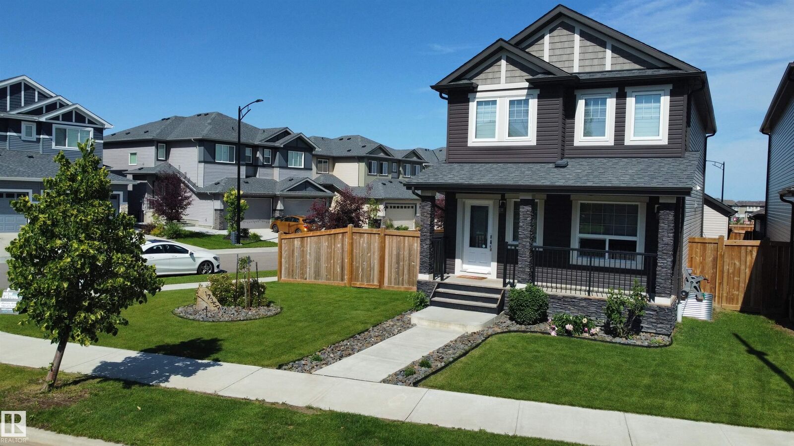 Property Photo: 17359 49 Street NW AB T5Y 3W1
