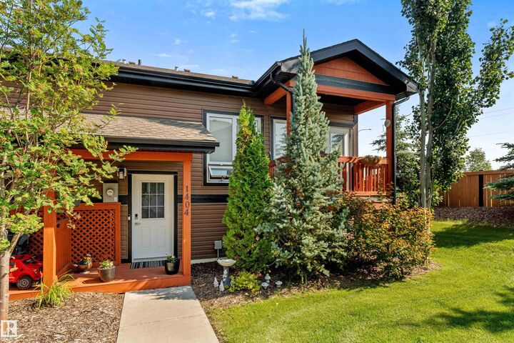 Property Photo:  1404 Graybriar Green  AB T7Z 0G1 