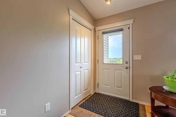 Property Photo: 4712 50 Avenue AB T0G 1W0
