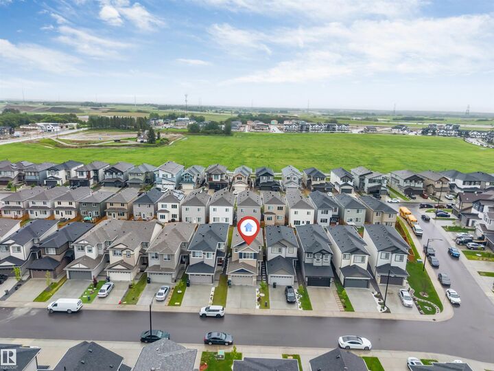 Property Photo: 1647 13 Street NW AB T6T 2N5