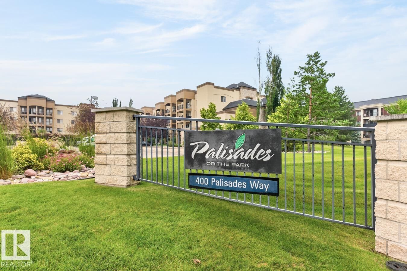 Property Photo:  400 Palisades Way 108  AB T8H 0H4 