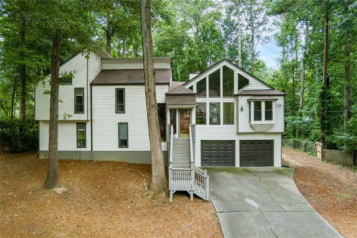 Property Photo: 4910 Tremont Drive NE GA 30066