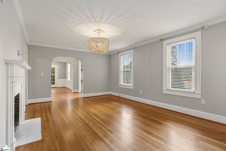 Property Photo:  619 Summit Drive  SC 29609 