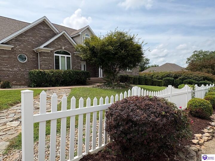 Property Photo:  508 Langley Trace  KY 42701 