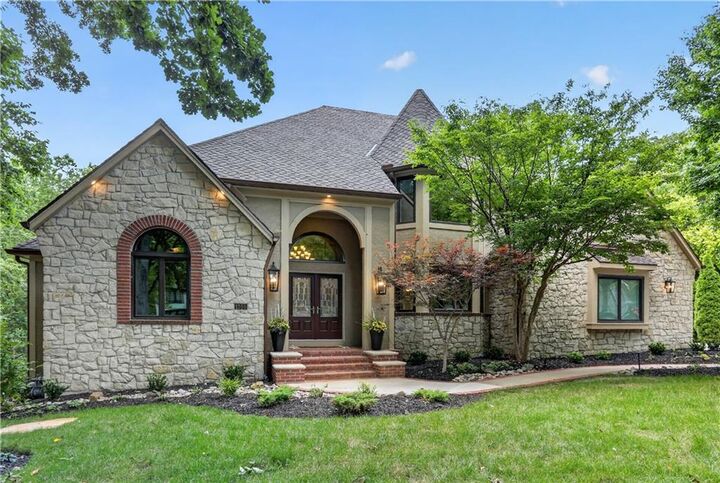 Property Photo: 1305 NW 43rd Terrace MO 64116