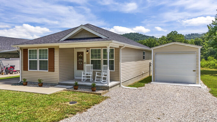 Property Photo: 313 Mynhier Road KY 40351