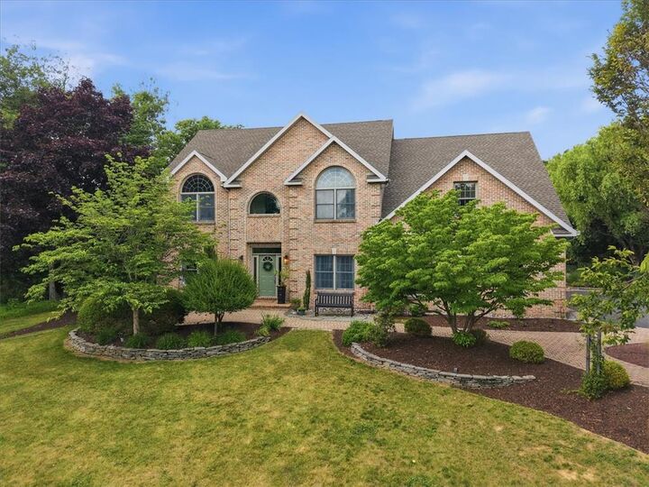 Property Photo: 831 Colonna Lane PA 18064