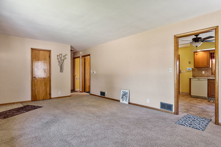 Property Photo:  2328 Sharon Avenue  IL 61103 