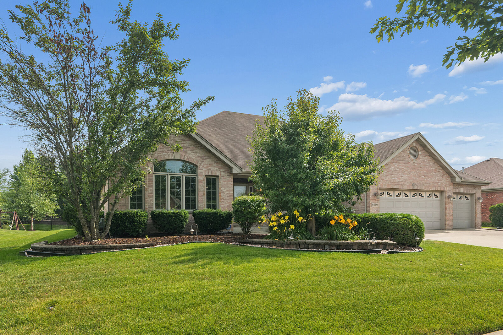 Property Photo:  10899 Swallow Tail Lane  IL 60423 