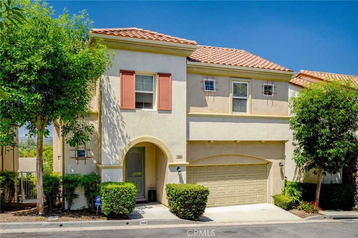 Property Photo: 5668 Como CA 91367