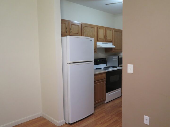 Property Photo:  18 Harbor Avenue  NH 03060 
