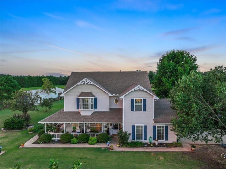 Property Photo:  1880 County Road 2610  TX 75418 