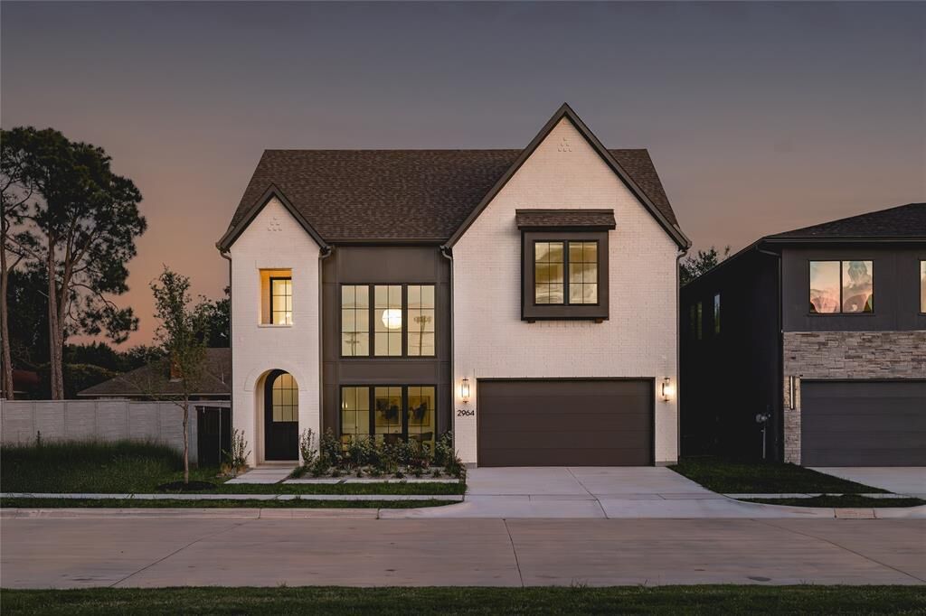 Property Photo:  2964 Kosse Court  TX 76051 