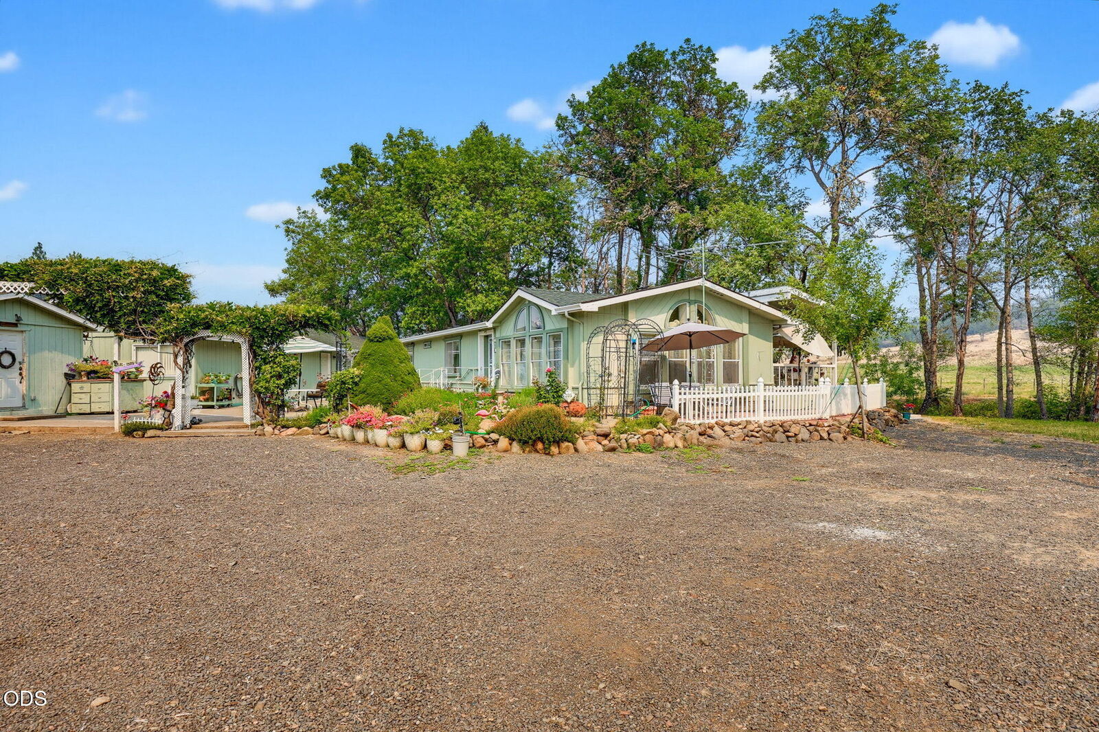 Property Photo:  9561 Hwy-140  OR 97524 