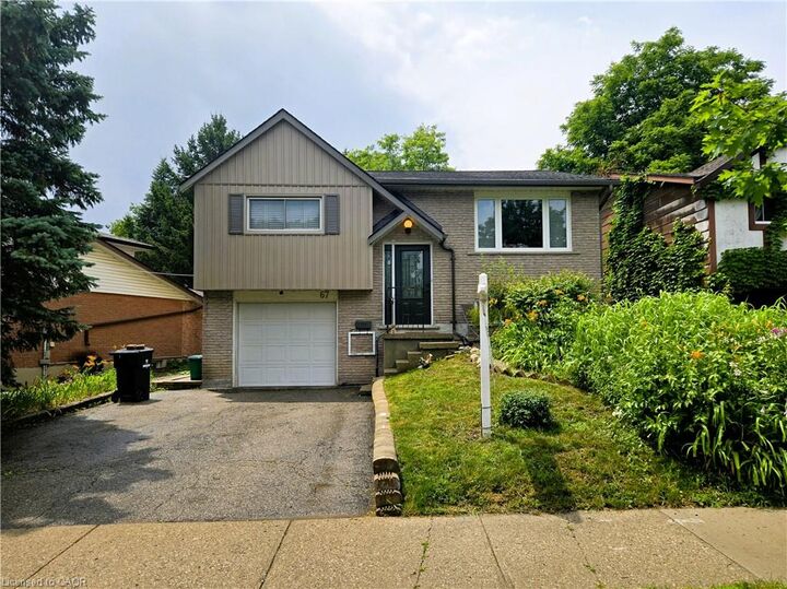 Property Photo: 67 Pinemeadow Crescent ON N2T 1A6