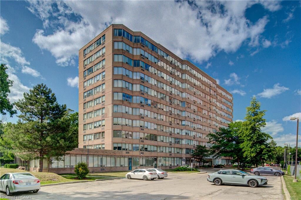Property Photo: 3227 King Street E 409 ON N2A 3Z9