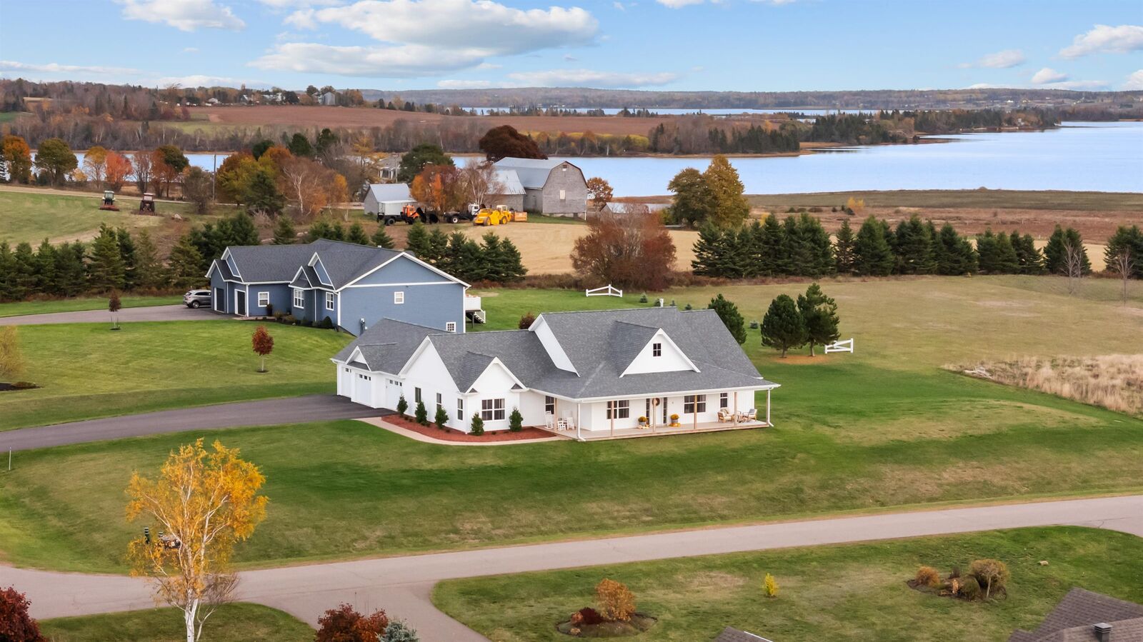 Property Photo: 8 Macneill Avenue PE C0A 1H1