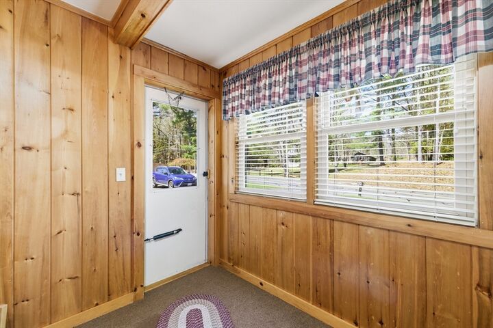 Property Photo:  284 N Woodstock Rd  MA 01550 