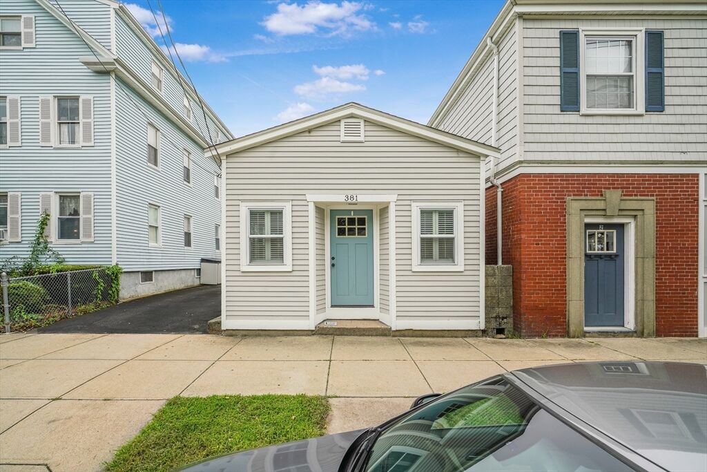 Property Photo:  381 Wood St  RI 02809 