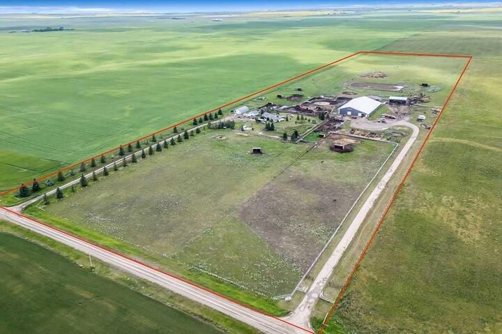 Property Photo: 211002 Range Road 260 AB T0J 0M0