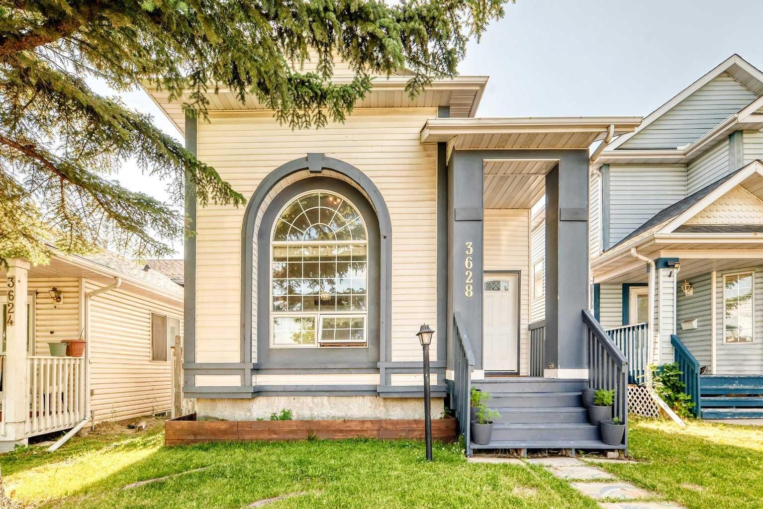 Property Photo: 3628 Catalina Boulevard NE AB T1Y 6W6