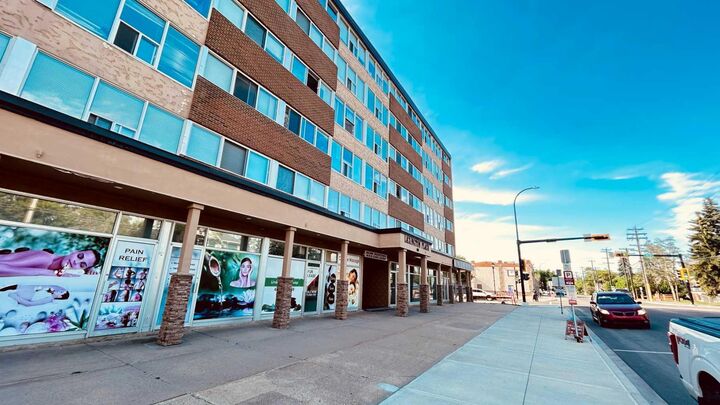 Property Photo: 4820 47 Avenue 405 AB T4N 6B9
