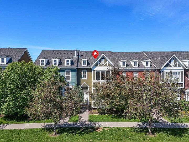 304 Rainbow Falls Drive — photo 1