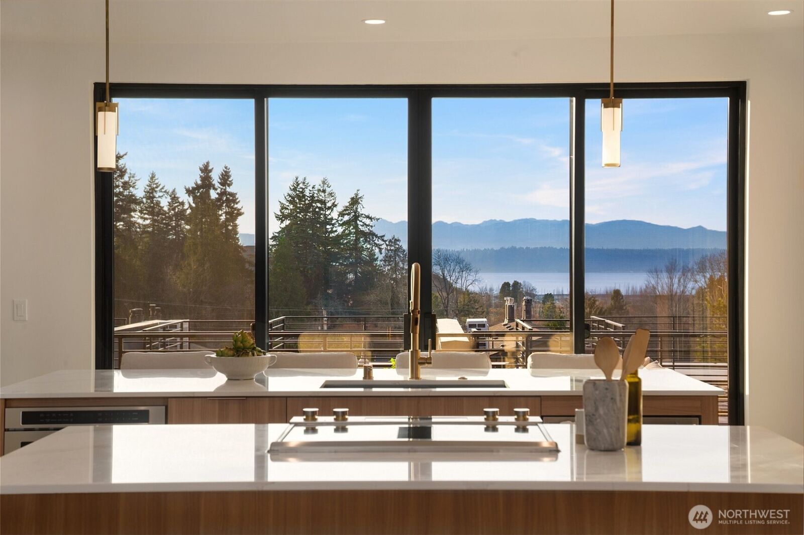 Property Photo: 614 5th Avenue S A103 WA 98020