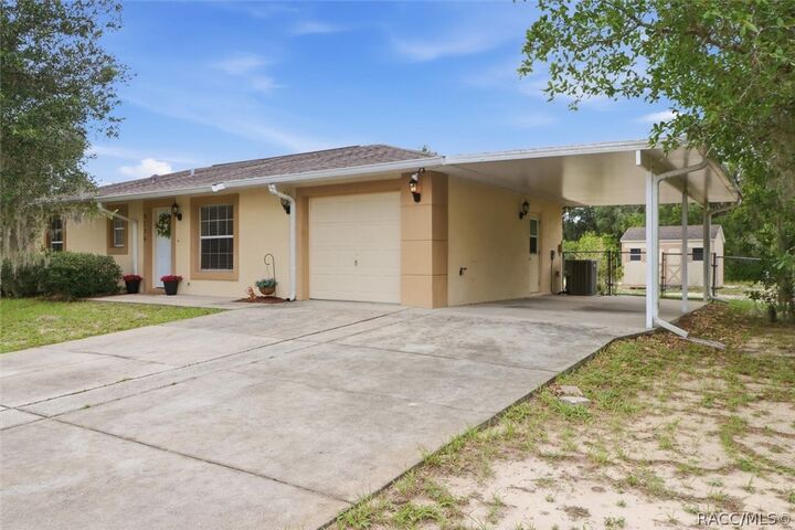 Property Photo:  9734 E Granada Court  FL 34450 