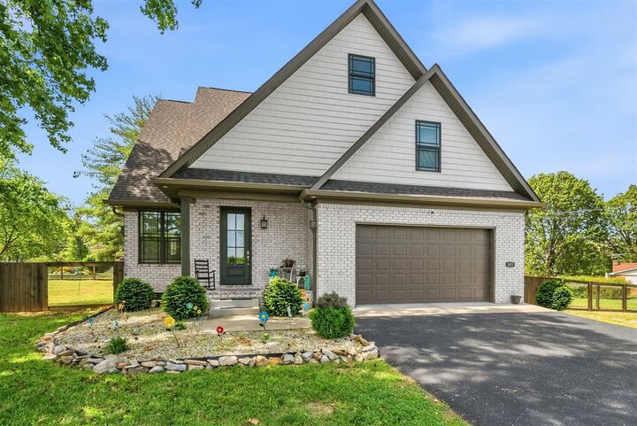 Property Photo: 205 Dew Drop Drive KY 42134