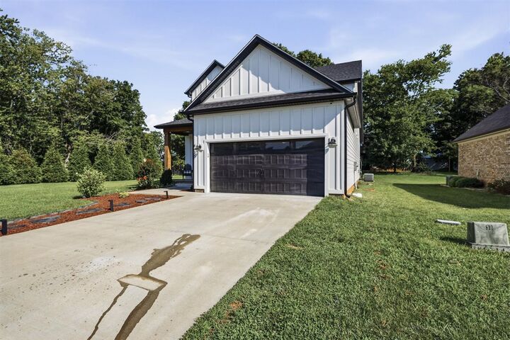 Property Photo:  6415 E Haven Way  KY 42122 