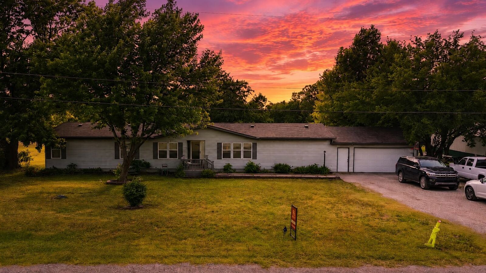Property Photo:  1905 SW Sunny Hills  KS 67042 