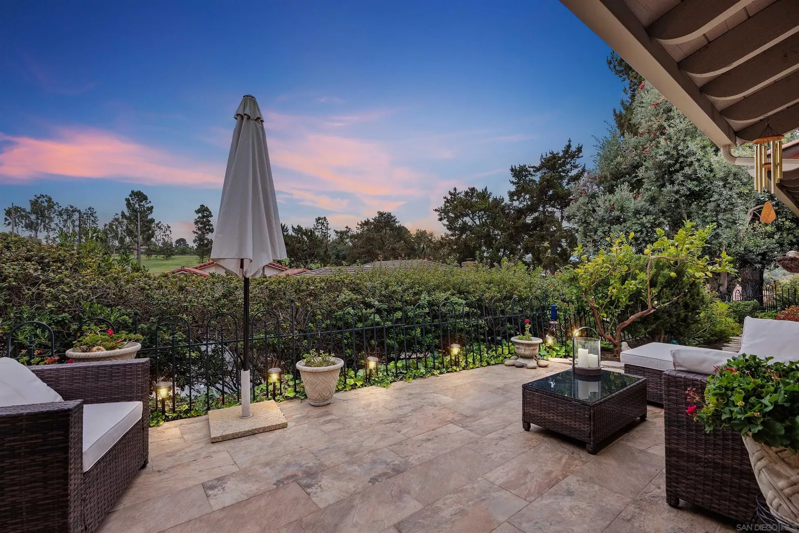 Property Photo: 115 Vallarta Ct CA 92075