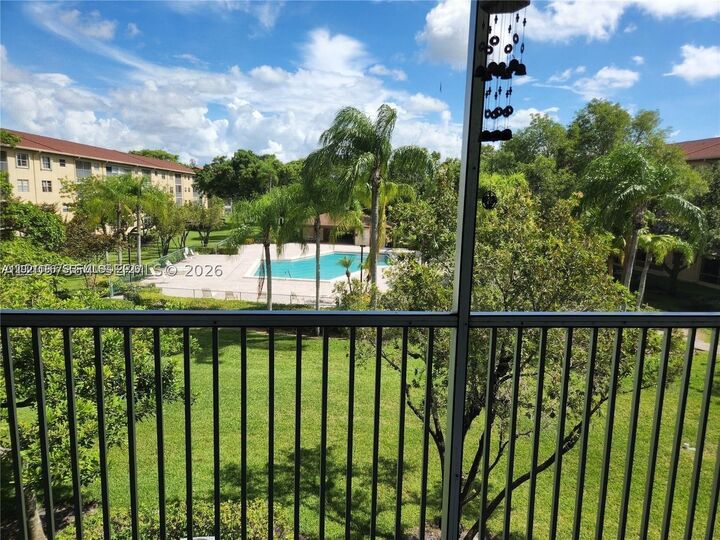 Property Photo:  12501 SW 14th St 314R  FL 33027 