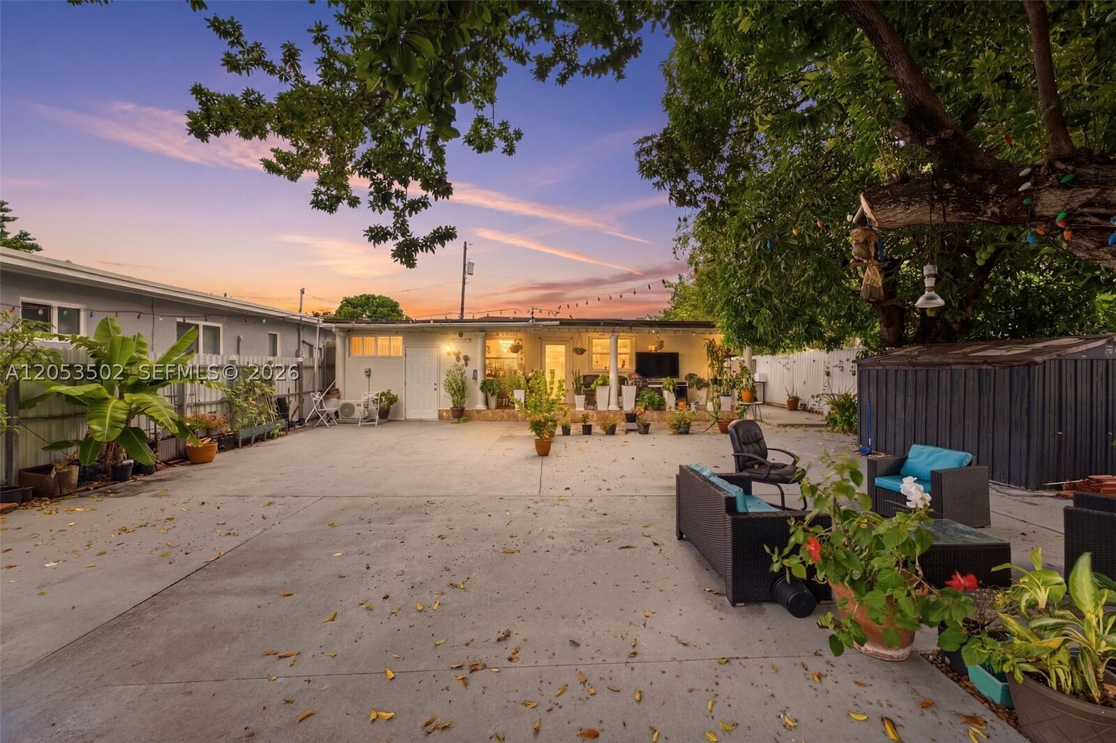 Property Photo:  419 SE 3rd St  FL 33010 
