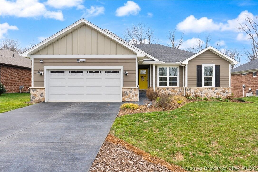 Property Photo:  6552 Ashley Springs Court  IN 47111 