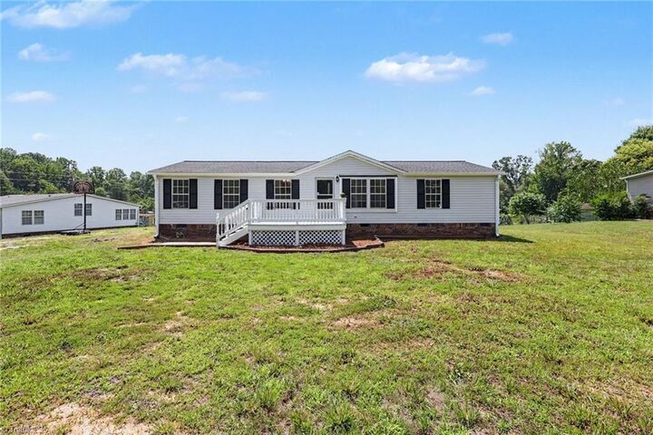 Property Photo: 479 Joe Hege Road NC 27012