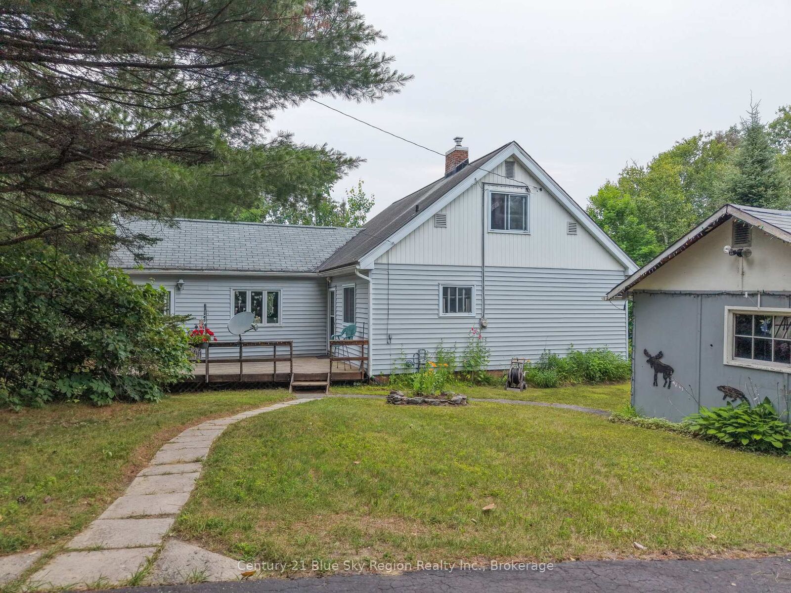 Property Photo:  73 O'Connor Drive  ON P0H 2H0 