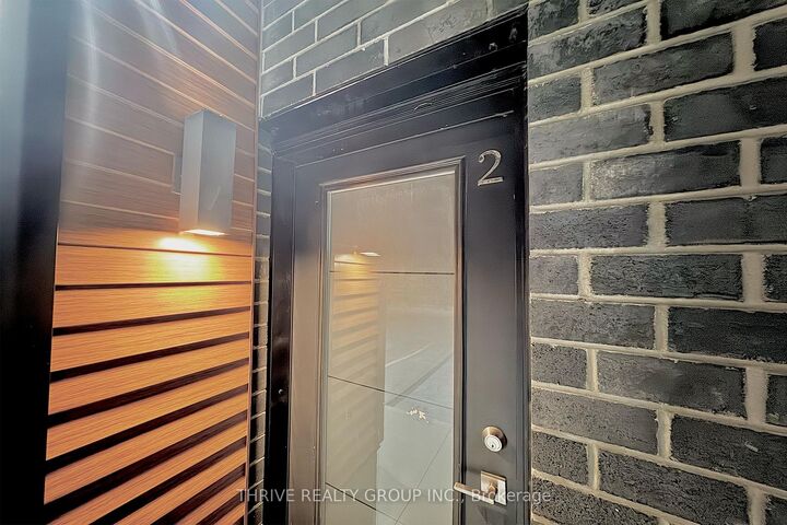 Property Photo: 147 Pond Mills Road 2 ON N5Z 3X3