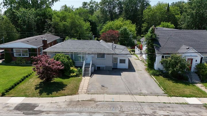 136 Macdonald Avenue — photo 1