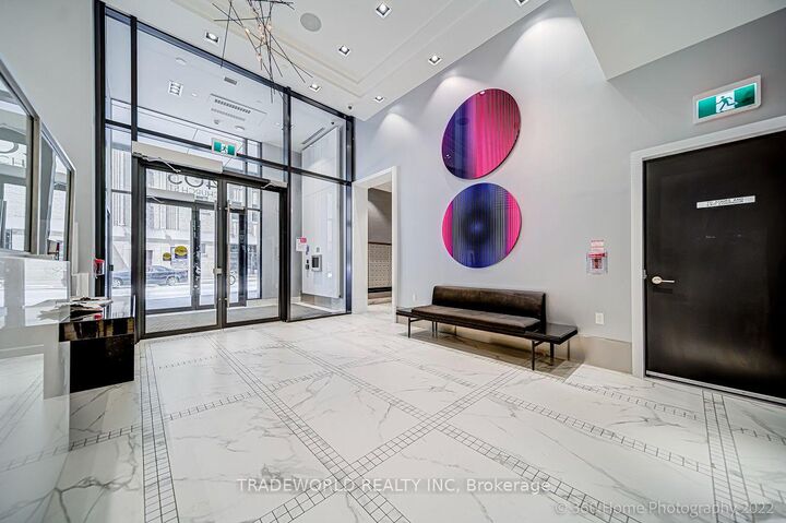 Property Photo: 403 Church Street 1806 ON M4Y 0C9