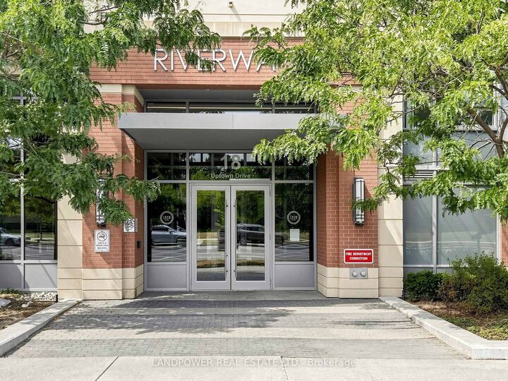 Property Photo: 18 Uptown Drive 120 ON L3R 5M5