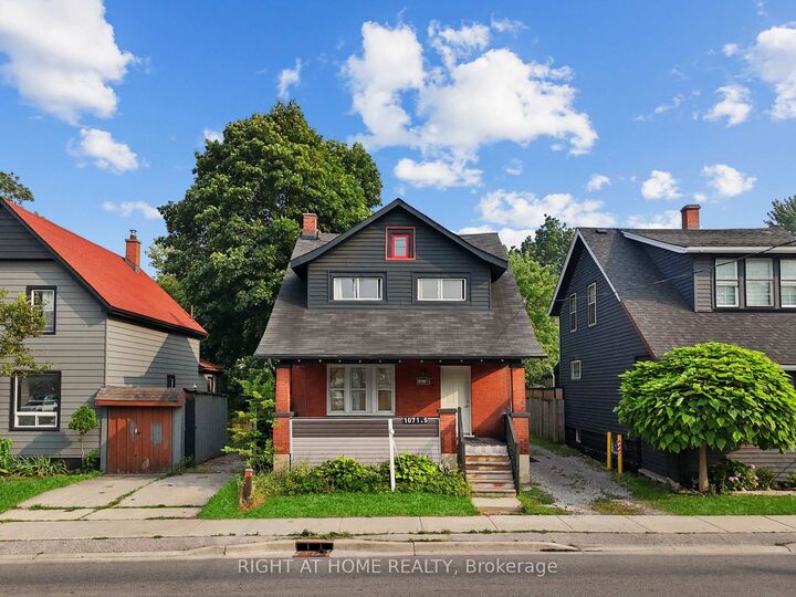 1071.5 Florence Street — photo 1
