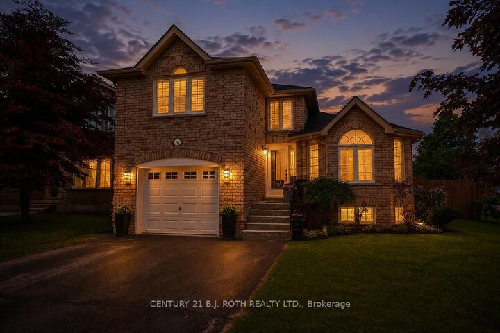 Property Photo: 30 McAvoy Drive ON L4N 0P8