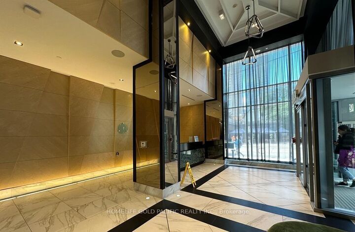 Property Photo: 89 McGill Street 2805 ON M5B 0B1