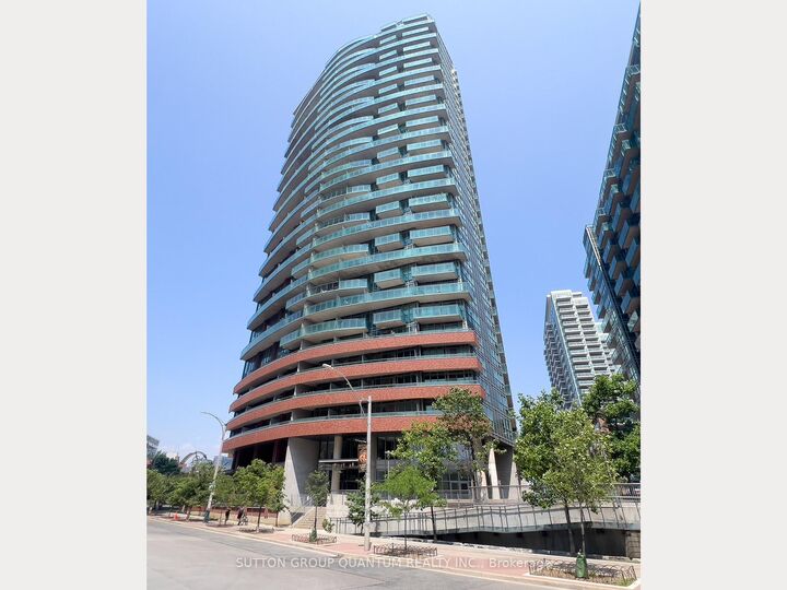 150 East Liberty Street 1012 — photo 1