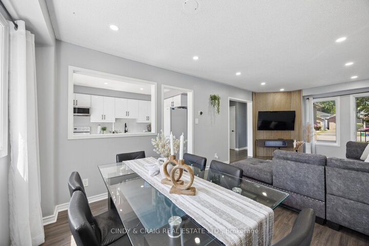 Property Photo: 25 John Walter Crescent ON L1E 2W6
