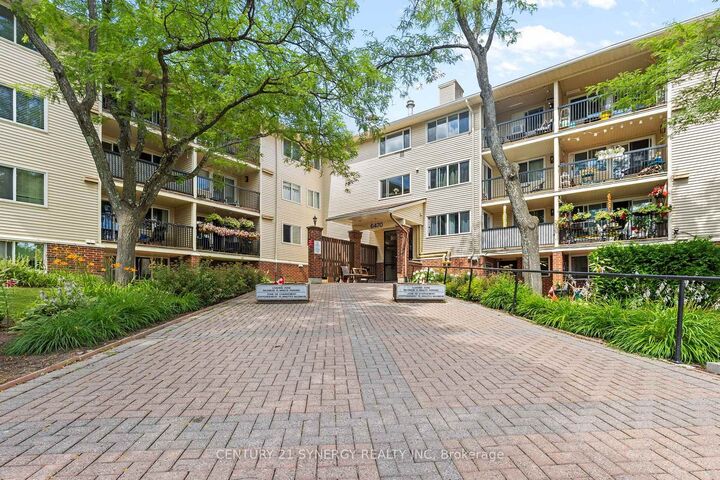 Property Photo: 6470 Bilberry Drive 412 ON K1C 4P1