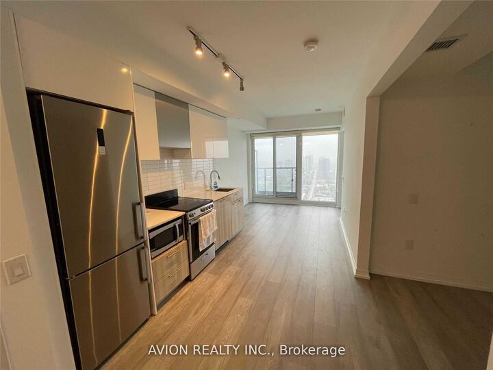 Property Photo: 251 Jarvis Street 3615 ON M5B 0C3