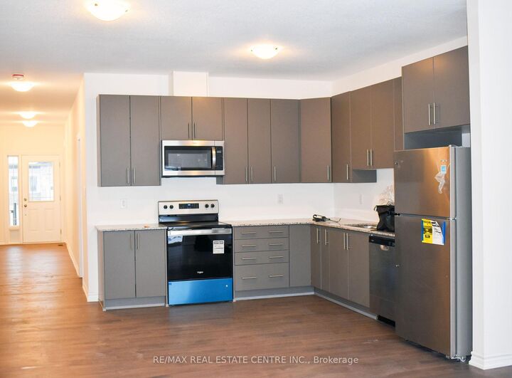 Property Photo:  170 Adley Drive  ON K6V 7J2 